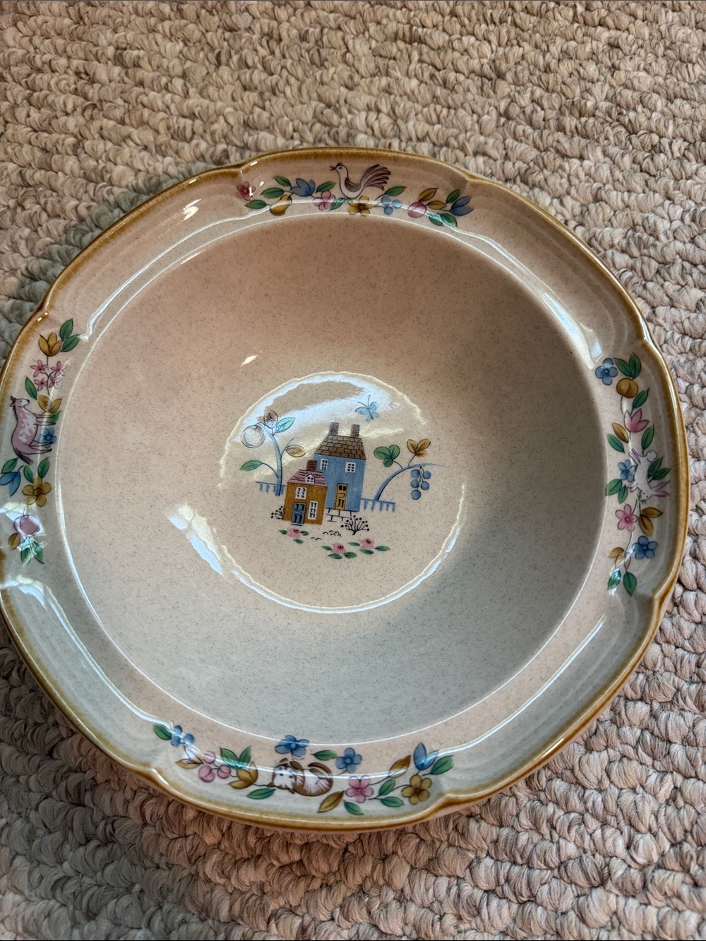 Vintage Serving Bowl “Heartland”